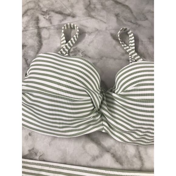 H&M Women's Size 10 Two Piece Bathing Swim Suit Swimsuit Bikini Lightly Padded - Picture 4 of 8